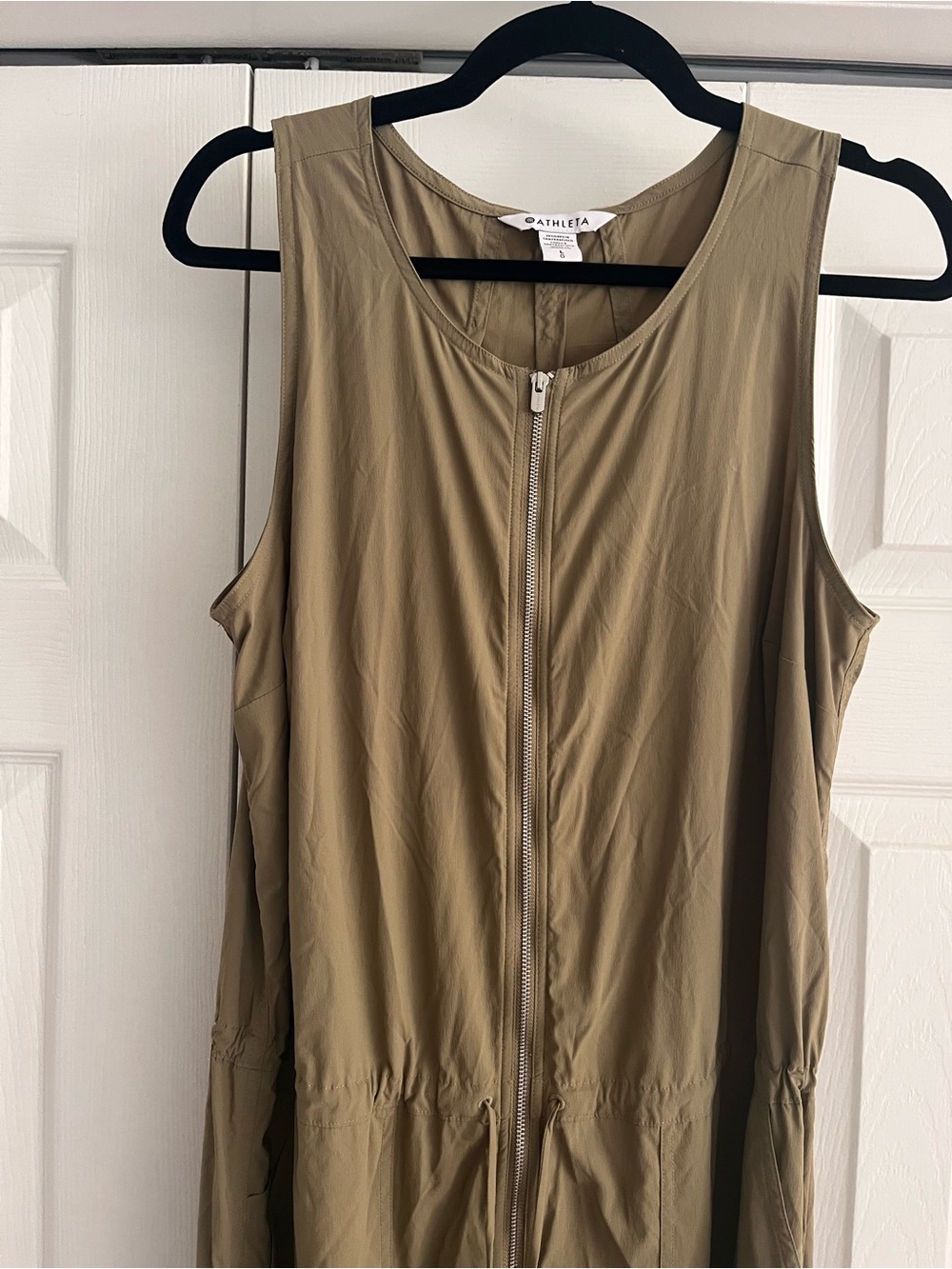 ATHLETA khaki jumpsuit, size L. - Picture 2 of 10